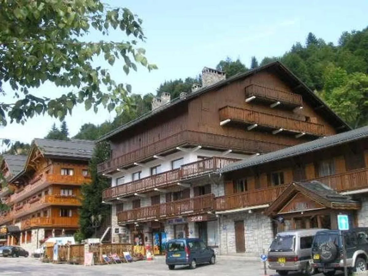 Appartement Cosy 5 Pers, Centre Meribel, Balcon Expose Sud, Sejour Divise, Casier A Ski - Fr-1-180-203